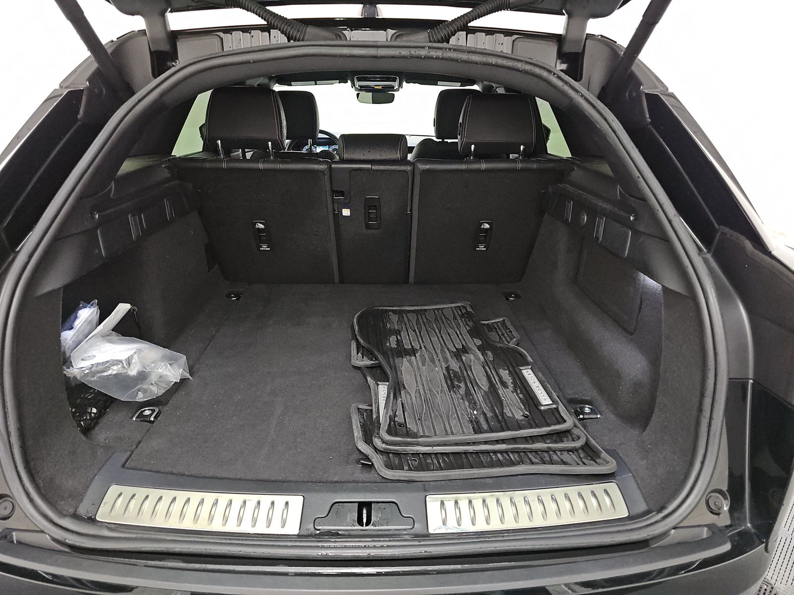2023 Land Rover Range Rover Velar R-Dynamic S FWD
