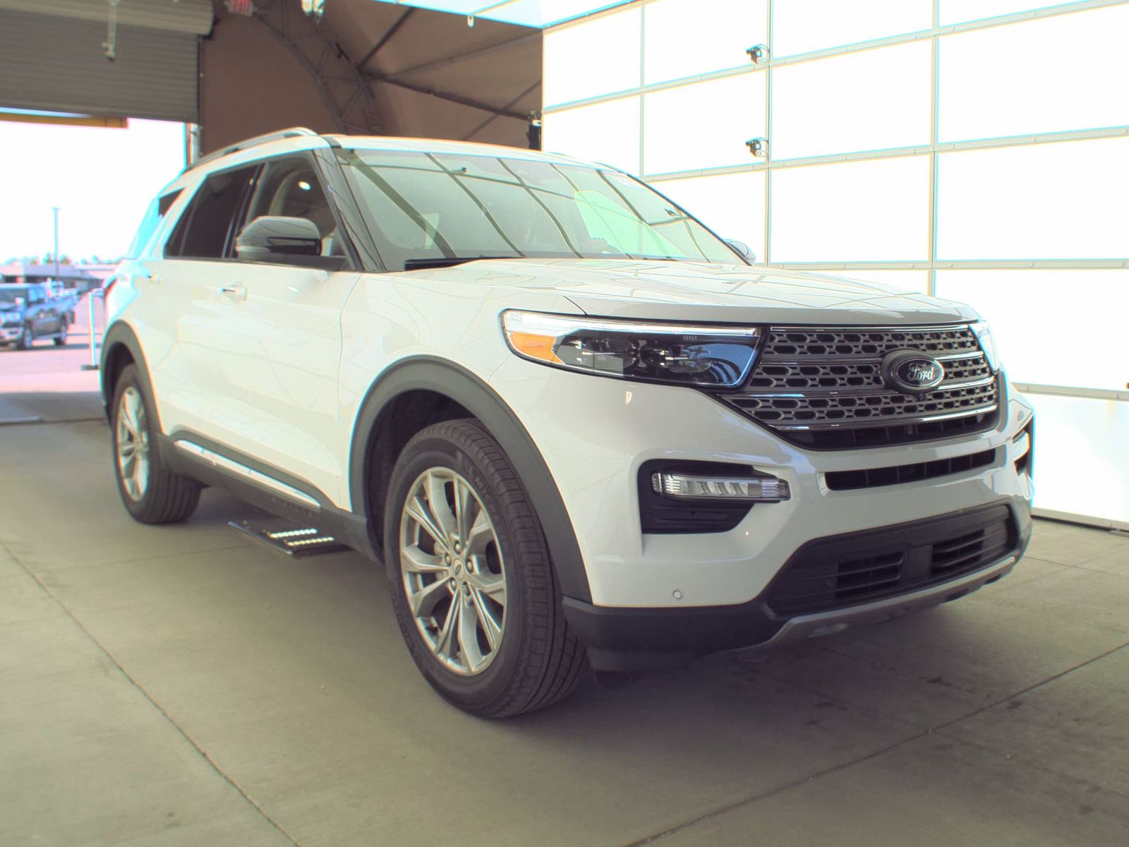 FORD EXPLORER - 5