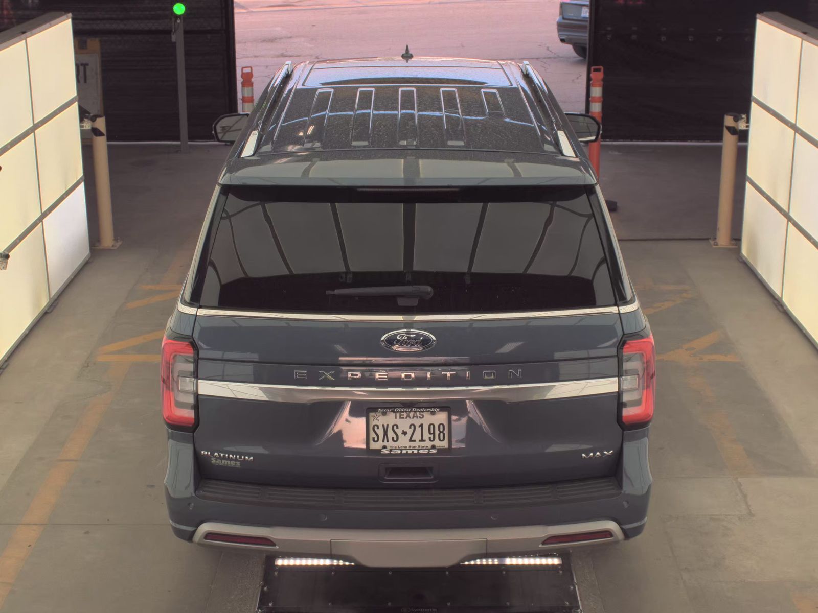 FORD EXPEDITION MAX - 7