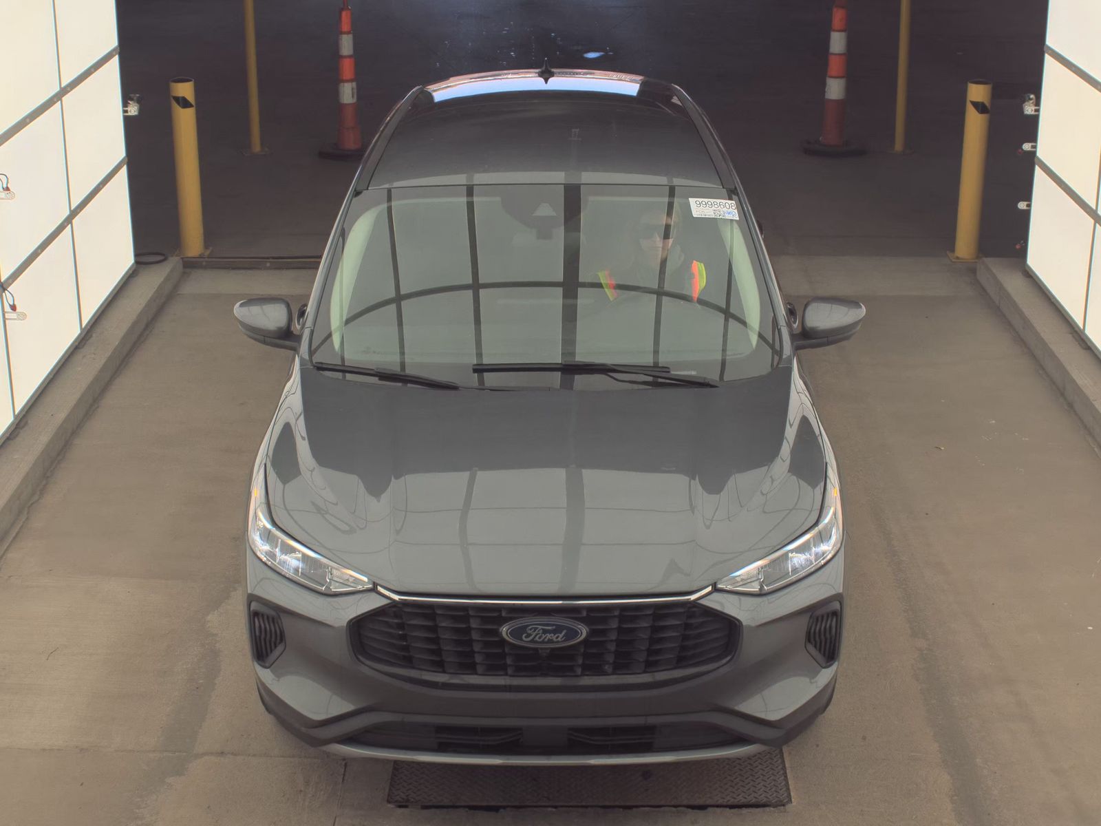 FORD ESCAPE - 3