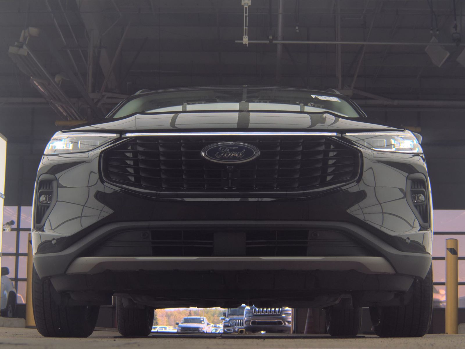 FORD ESCAPE - 4