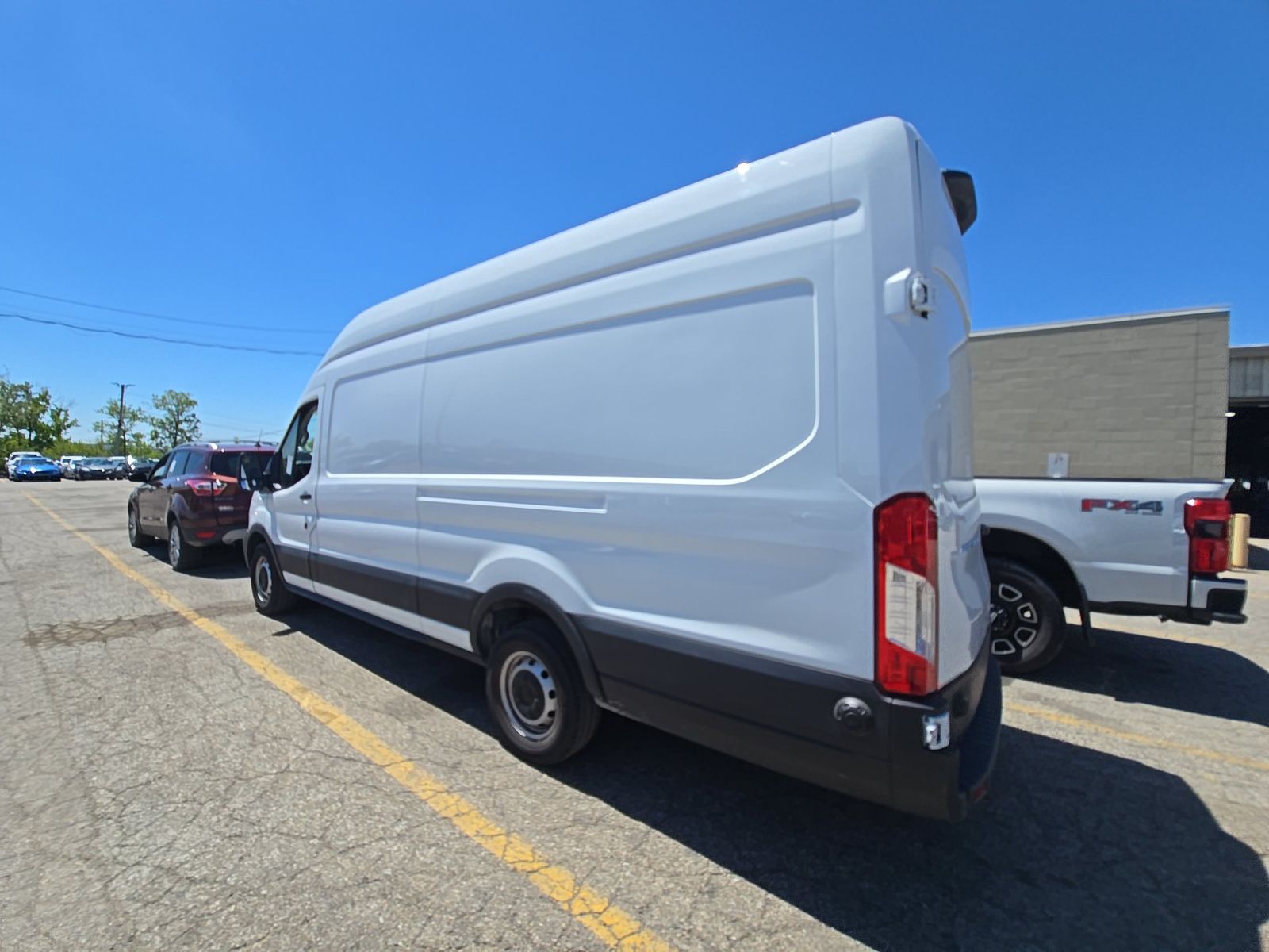 FORD TRANSIT 250 - 7