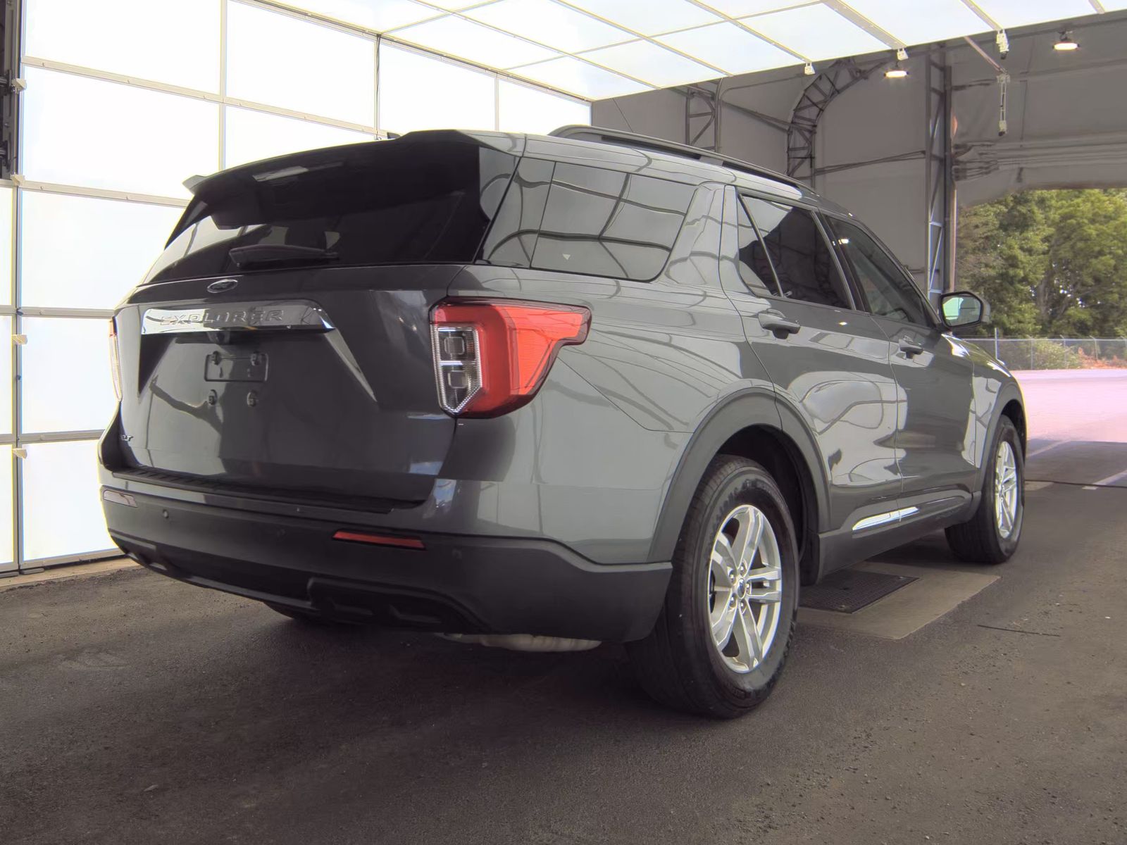FORD EXPLORER - 6