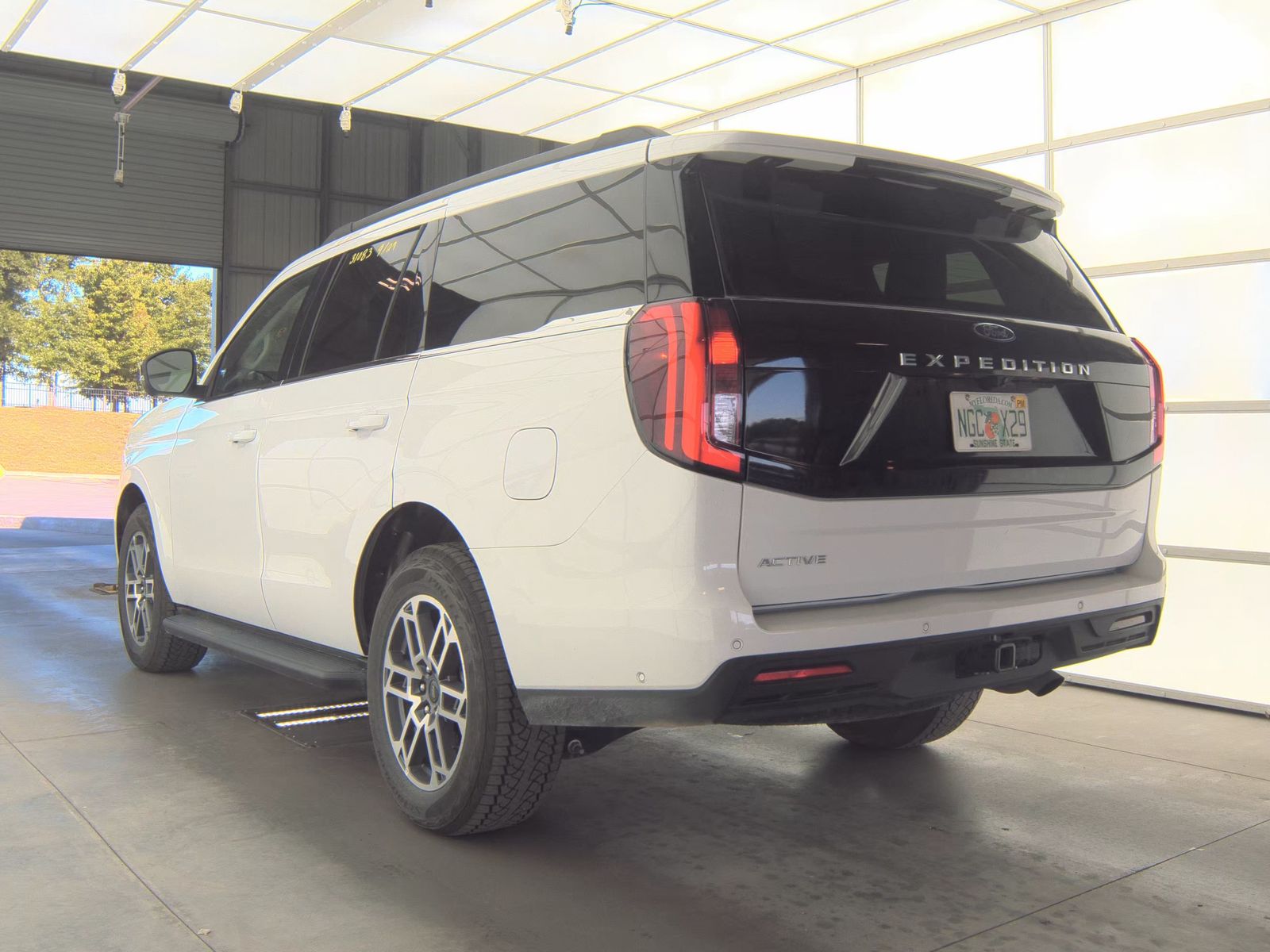 FORD EXPEDITION - 9