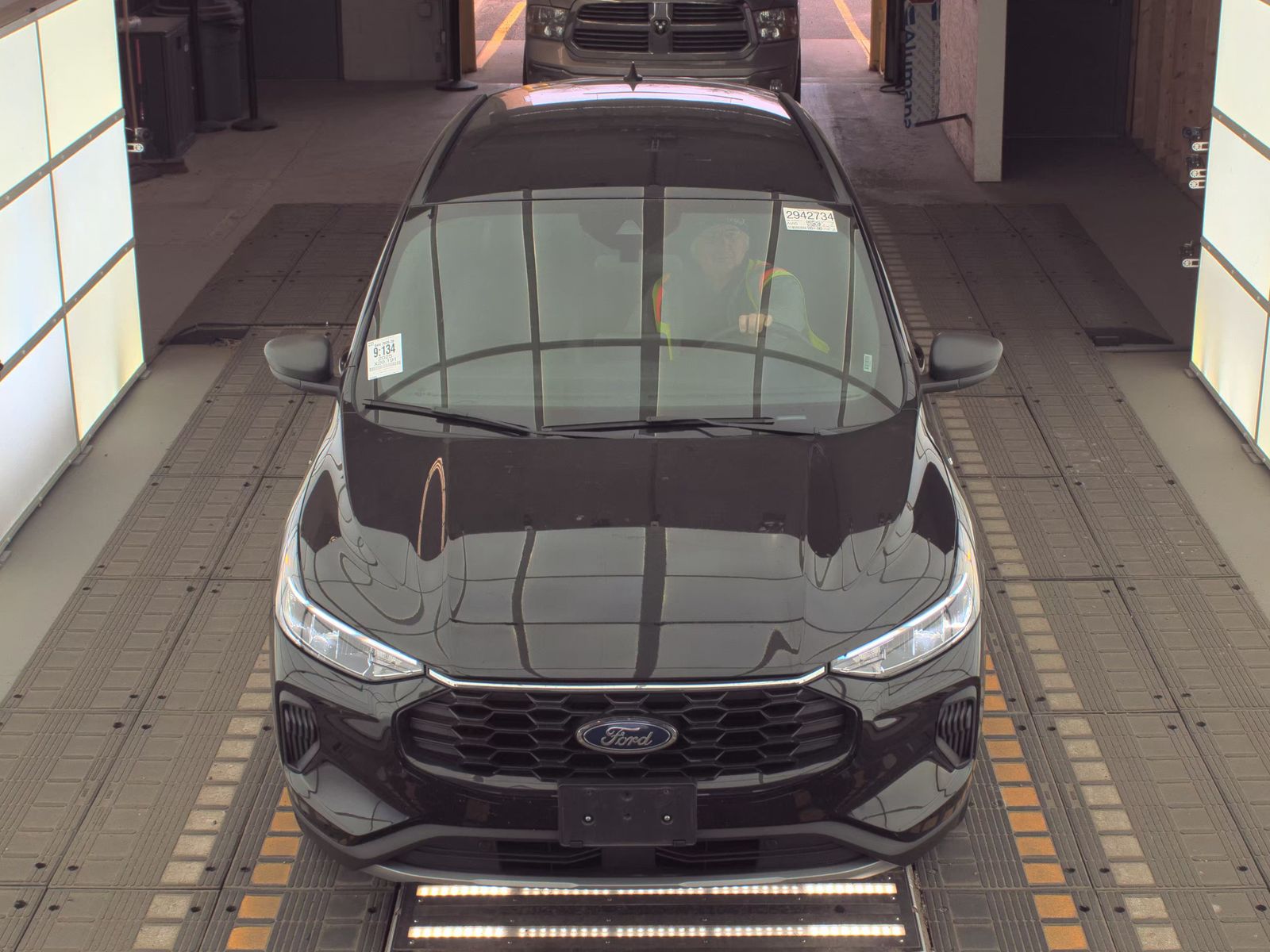 FORD ESCAPE - 3