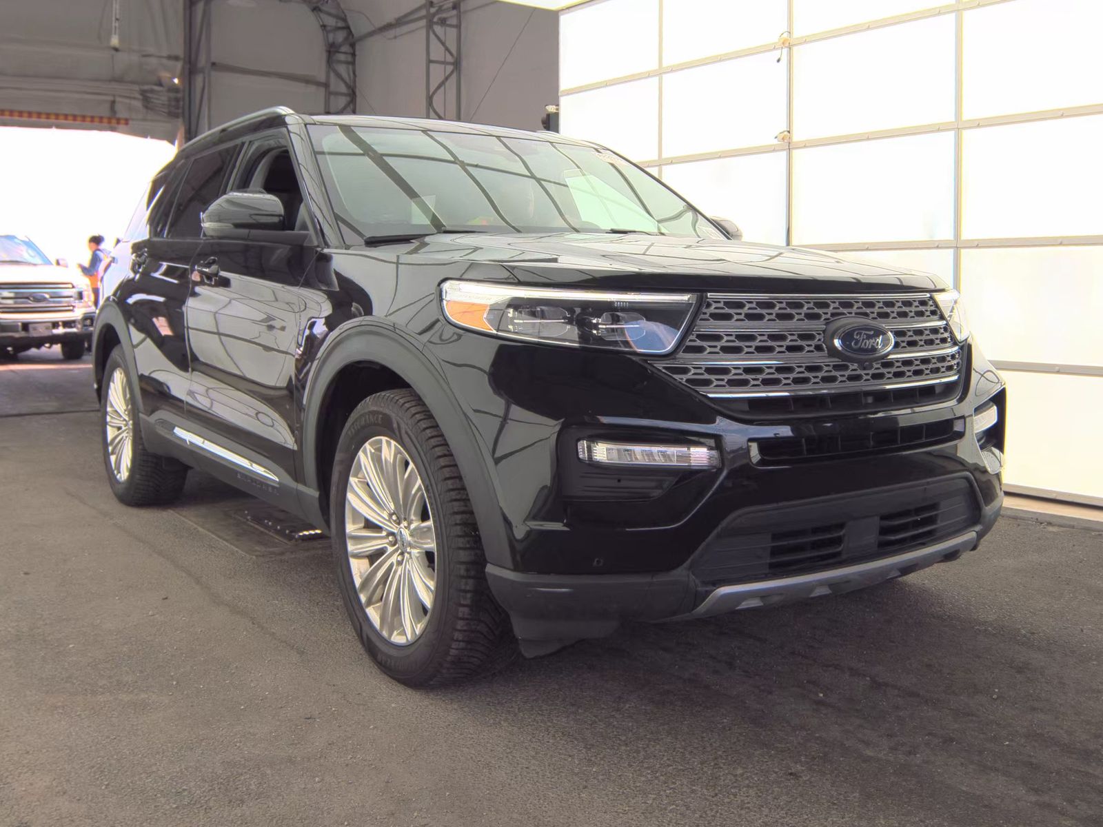 FORD EXPLORER - 5