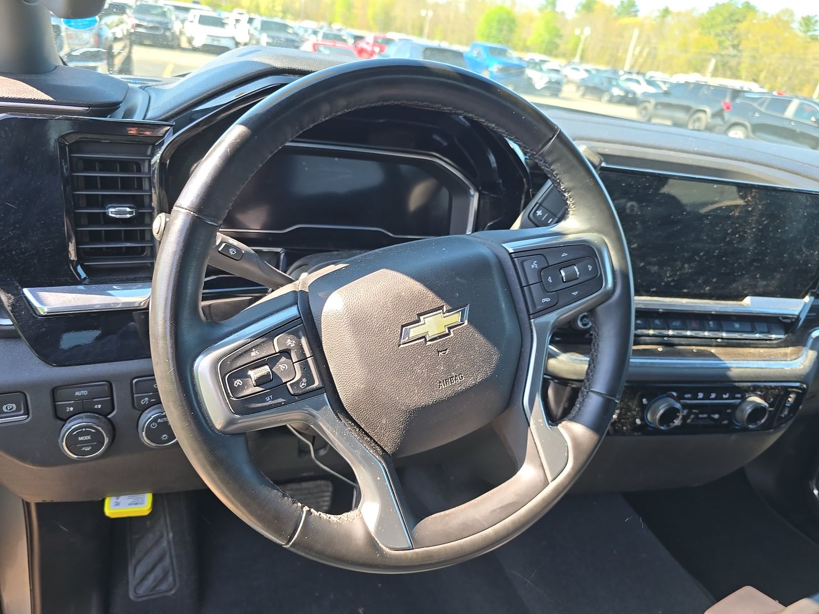 2023 Chevrolet Silverado 1500 LT AWD