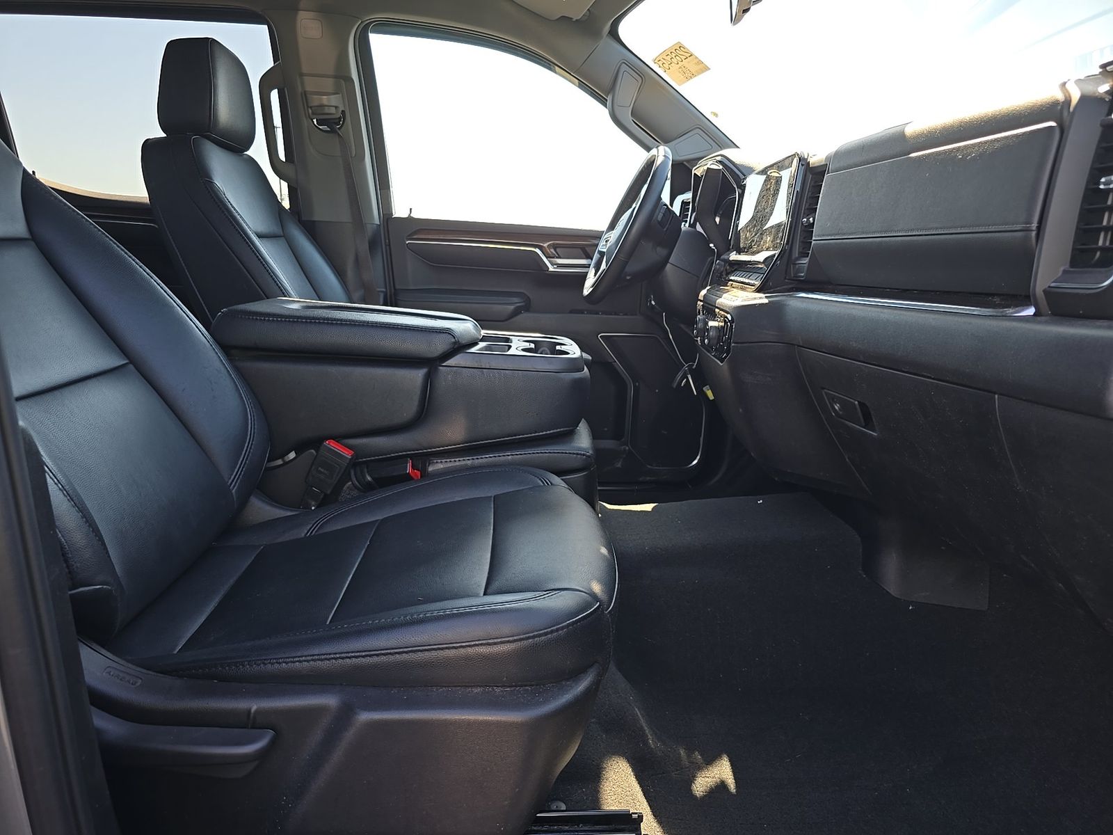 2023 Chevrolet Silverado 1500 LT AWD