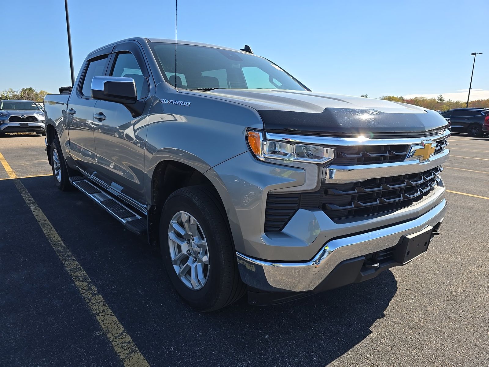 2023 Chevrolet Silverado 1500 LT AWD