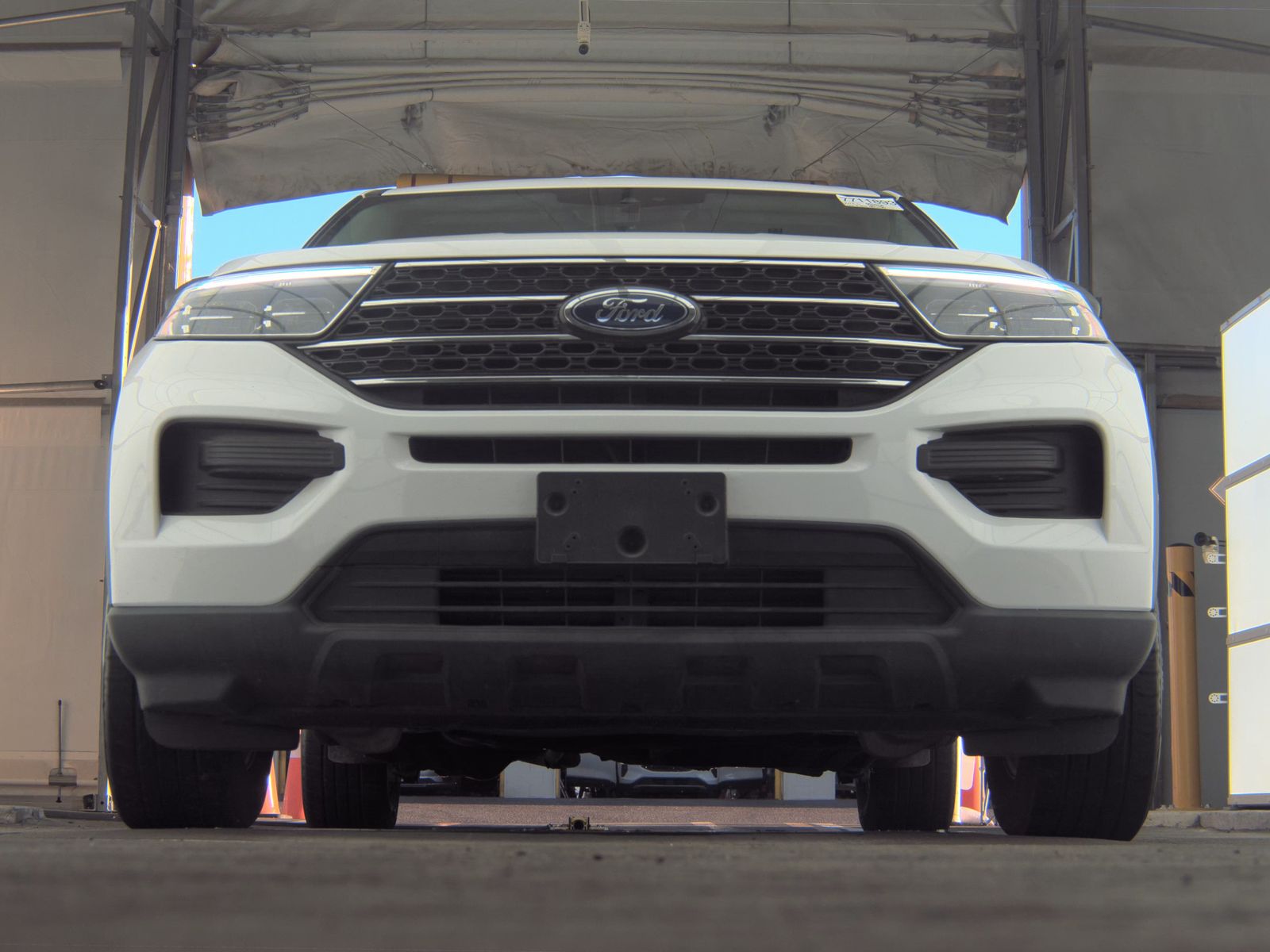 FORD EXPLORER - 4