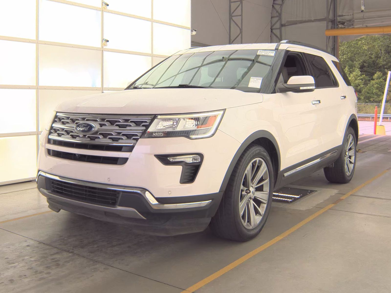 FORD EXPLORER - 1