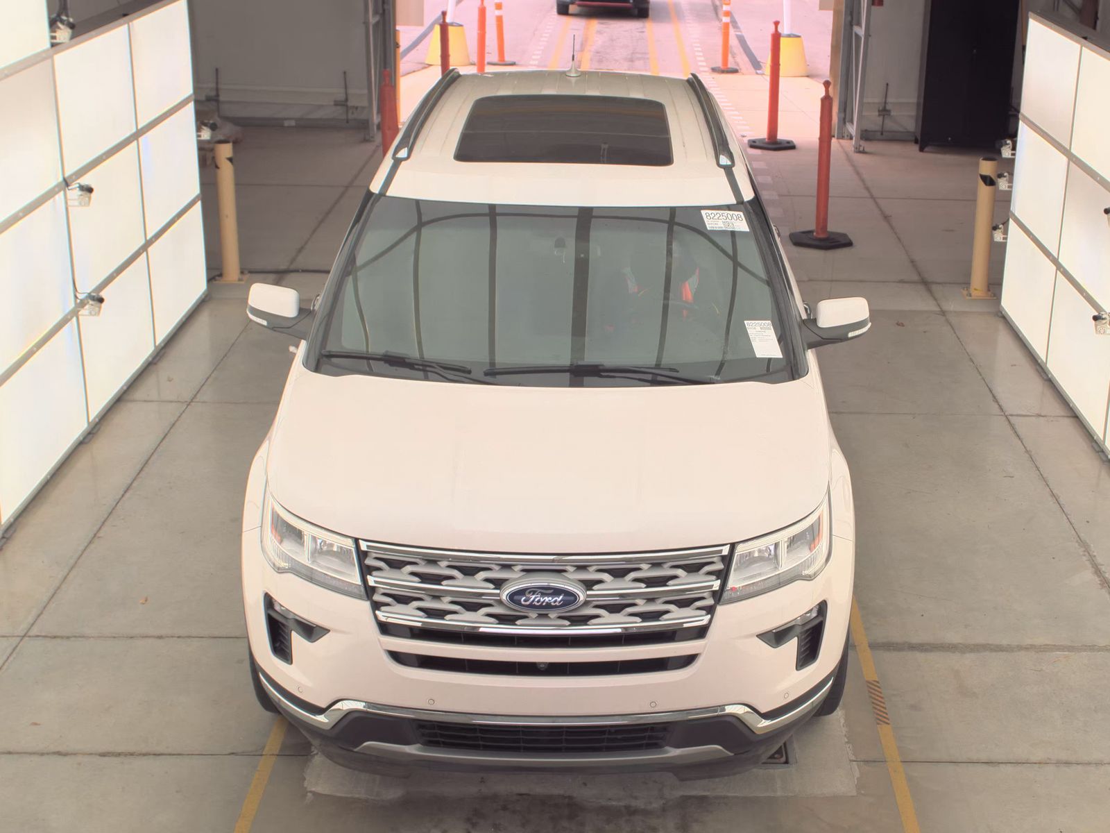 FORD EXPLORER - 3