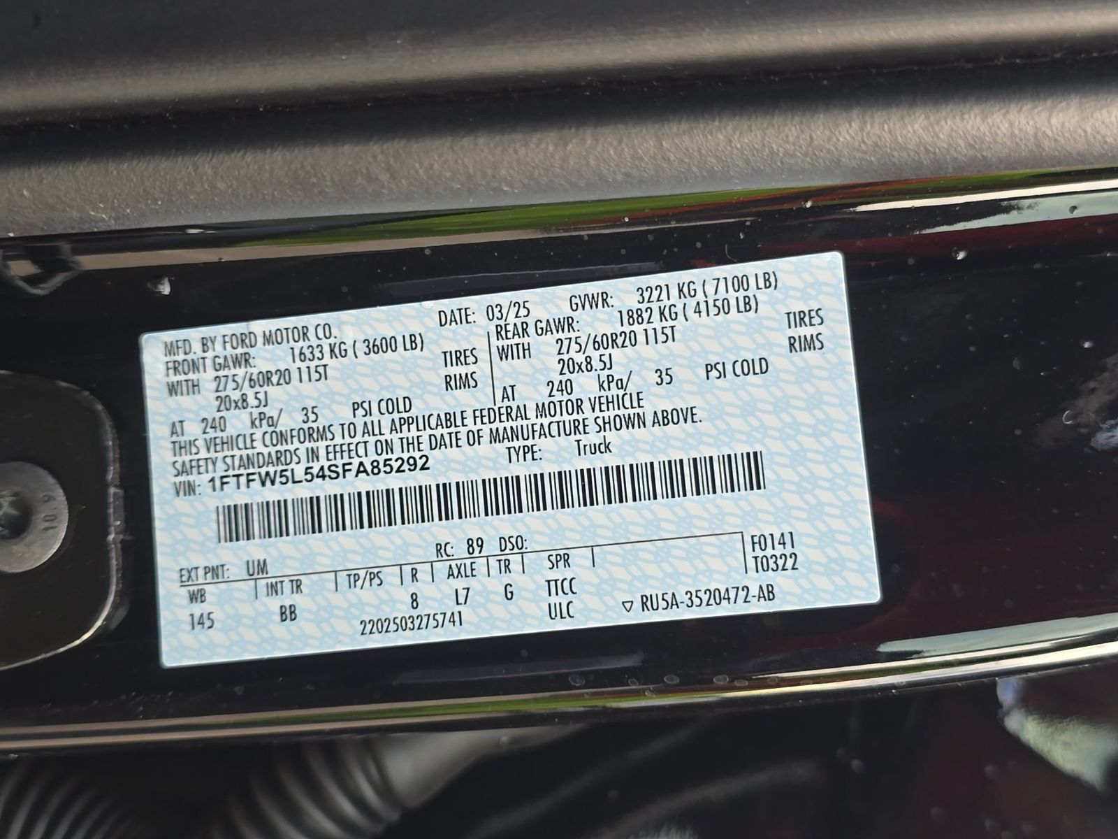 2025 Ford F-150 Lariat AWD