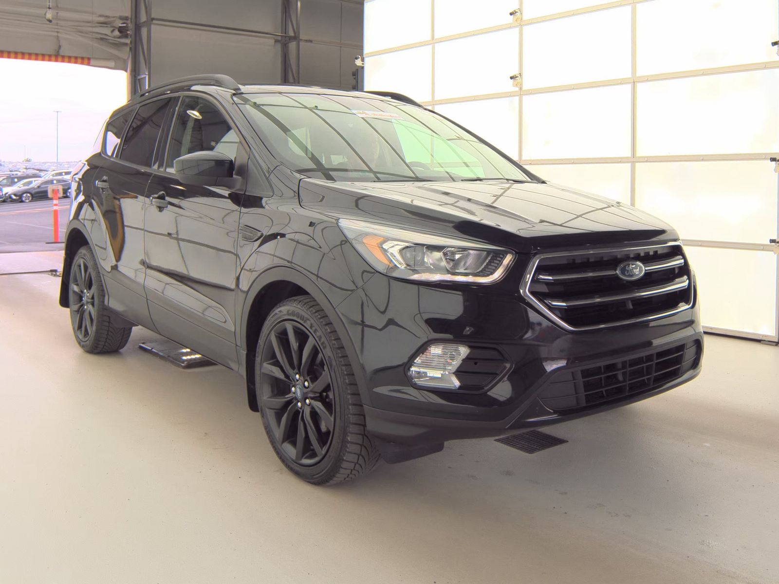 FORD ESCAPE - 5