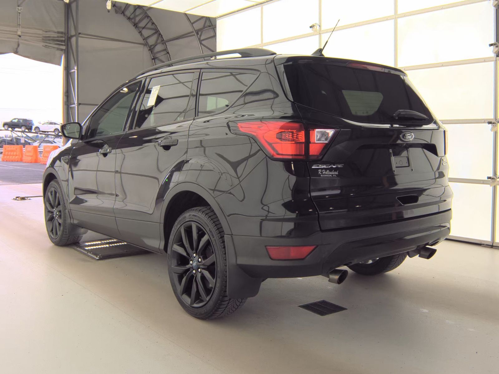 FORD ESCAPE - 9