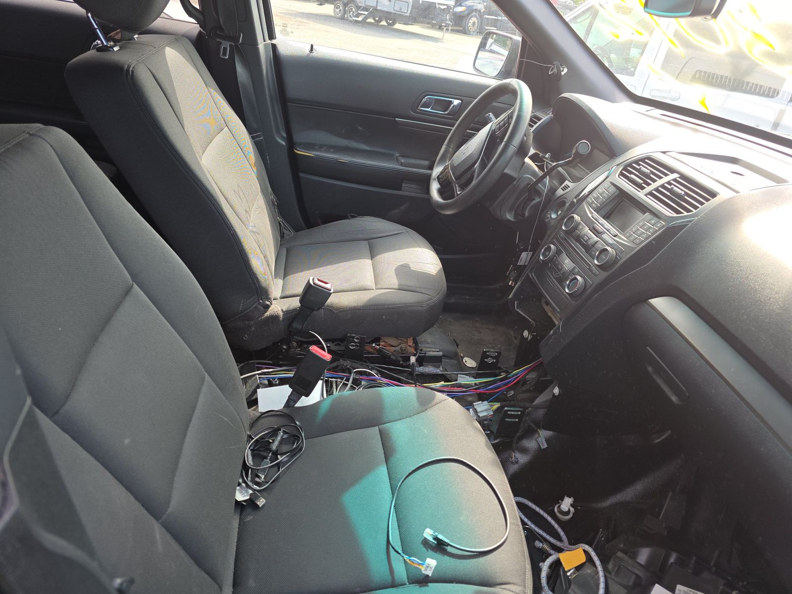 FORD POLICE INTERCEPTOR UTILITY - 9