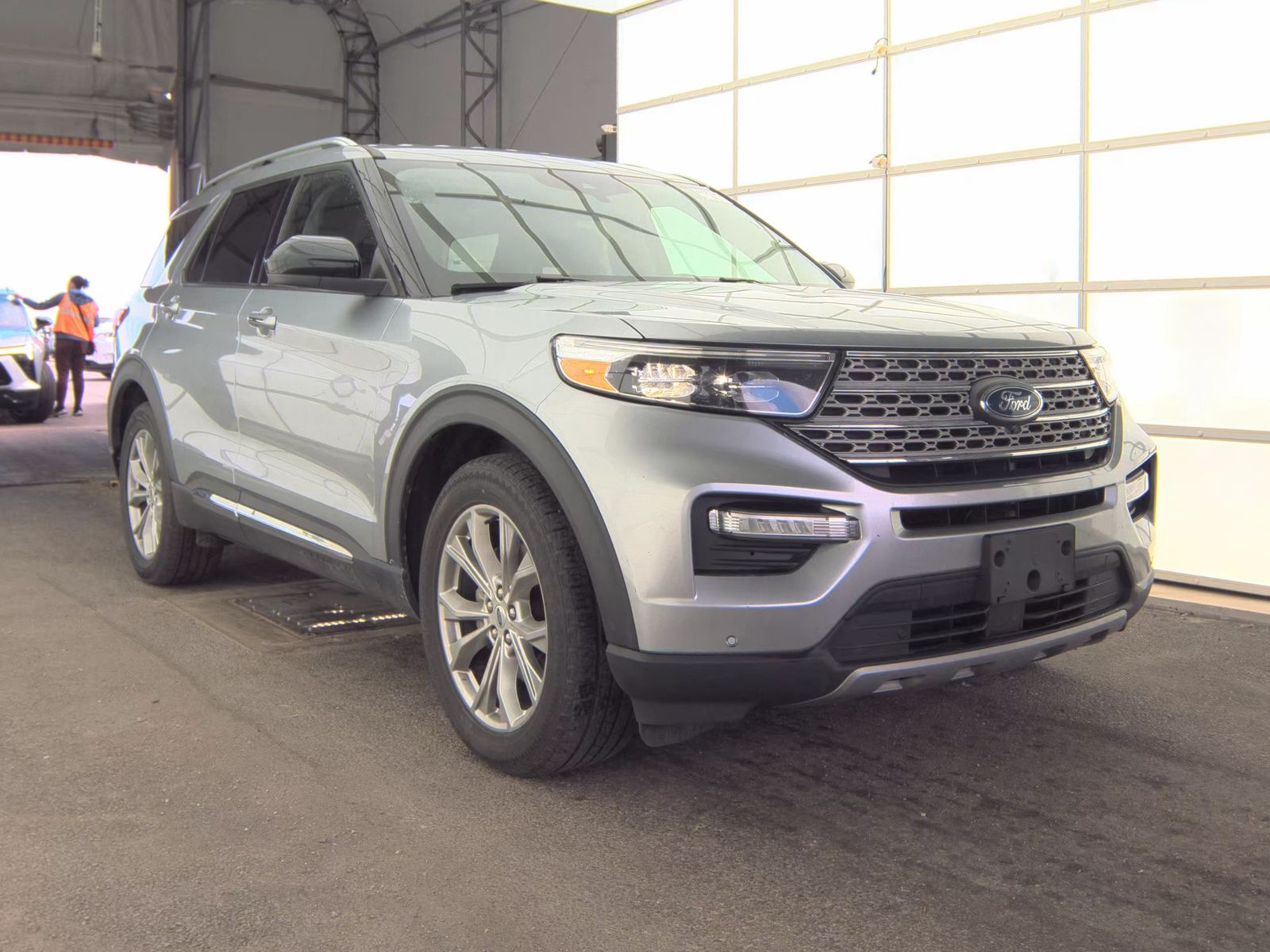 FORD EXPLORER - 5