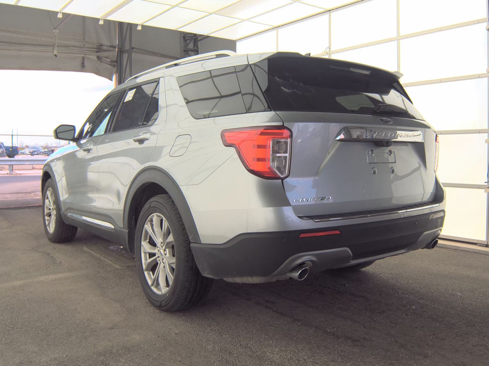 FORD EXPLORER - 9