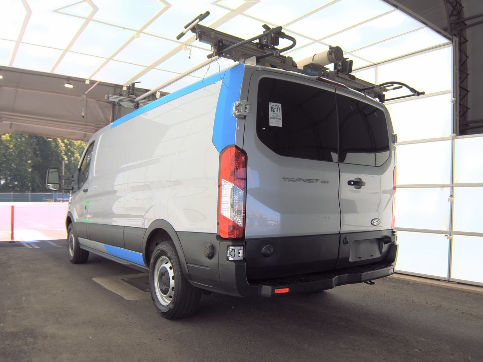 FORD TRANSIT 150 - 9
