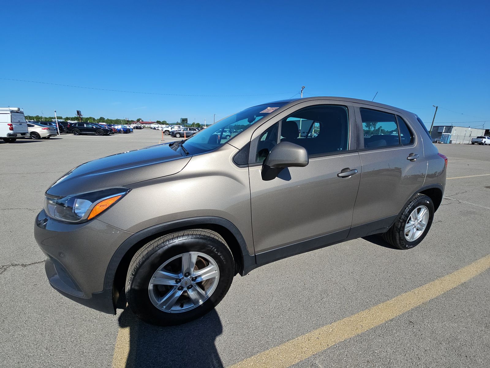 CHEVROLET TRAX - 1