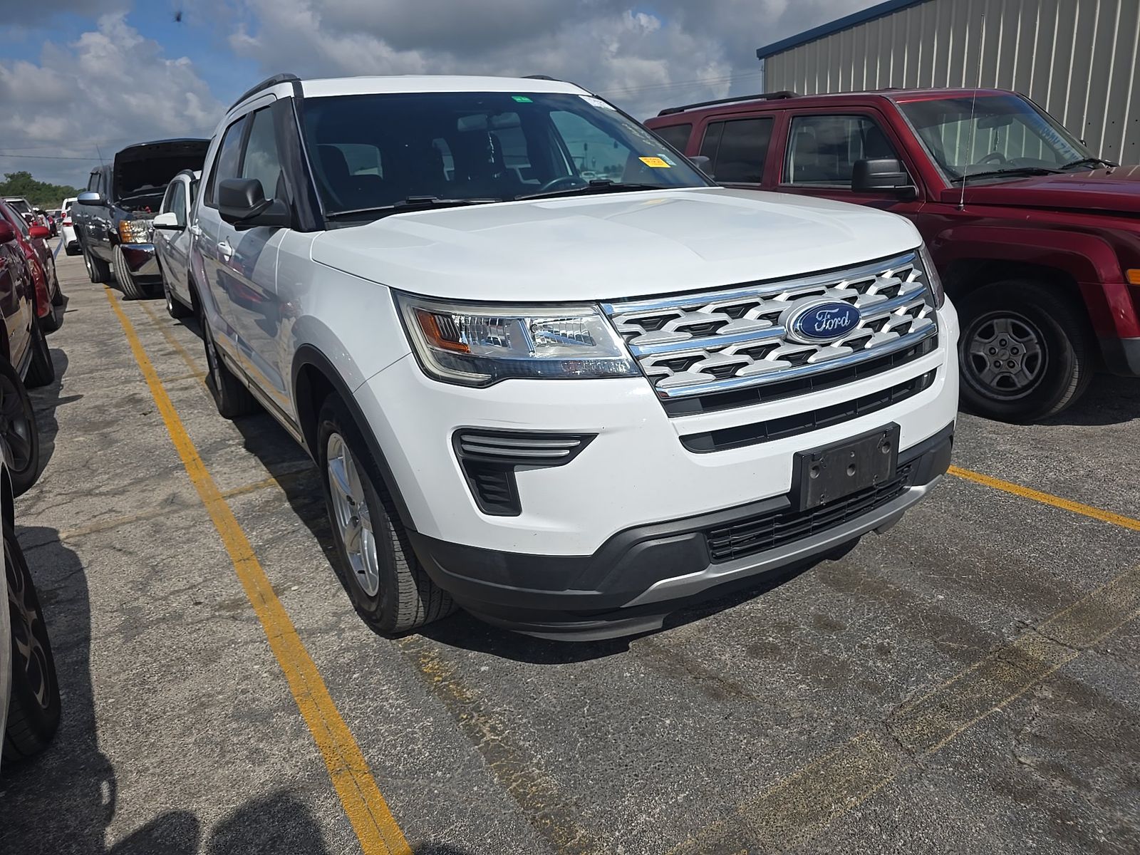 FORD EXPLORER - 4