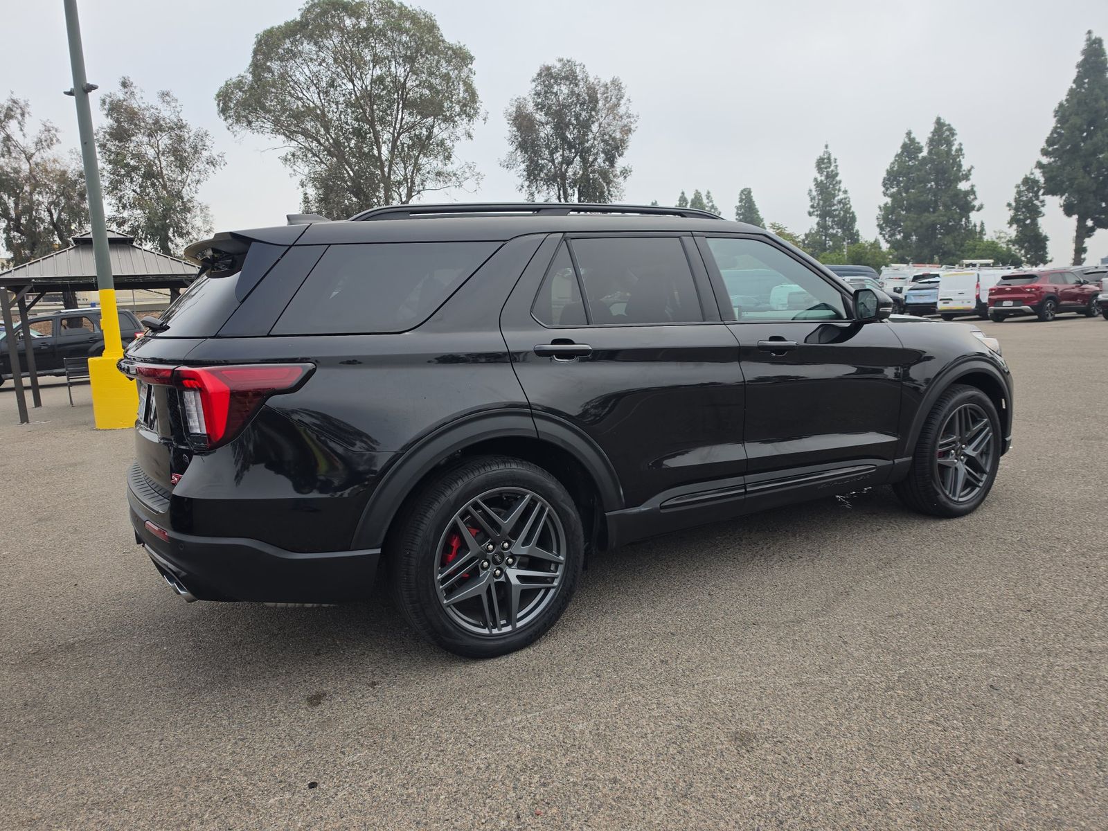 FORD EXPLORER - 5