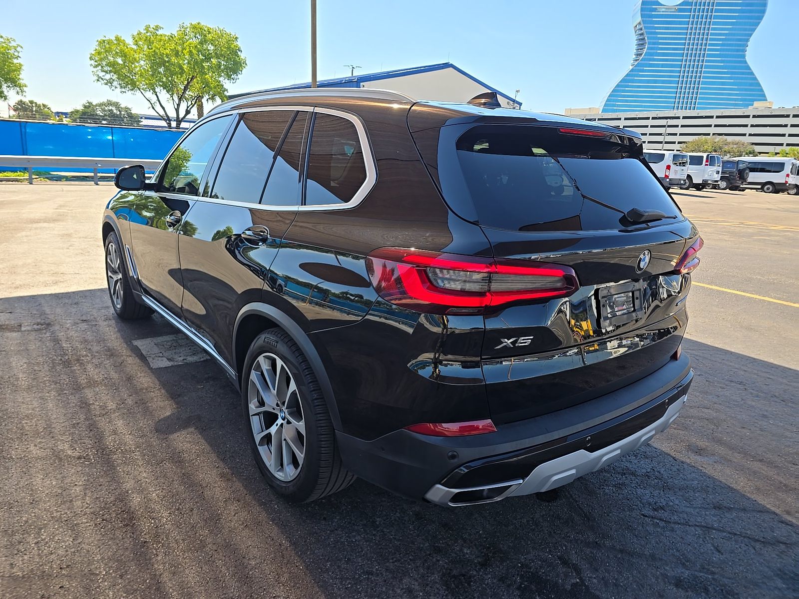 2020 BMW X5 sDrive40i RWD