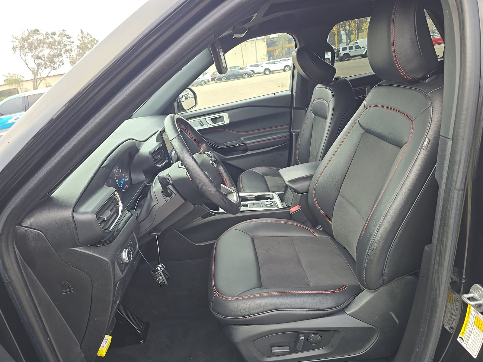 FORD EXPLORER - 8