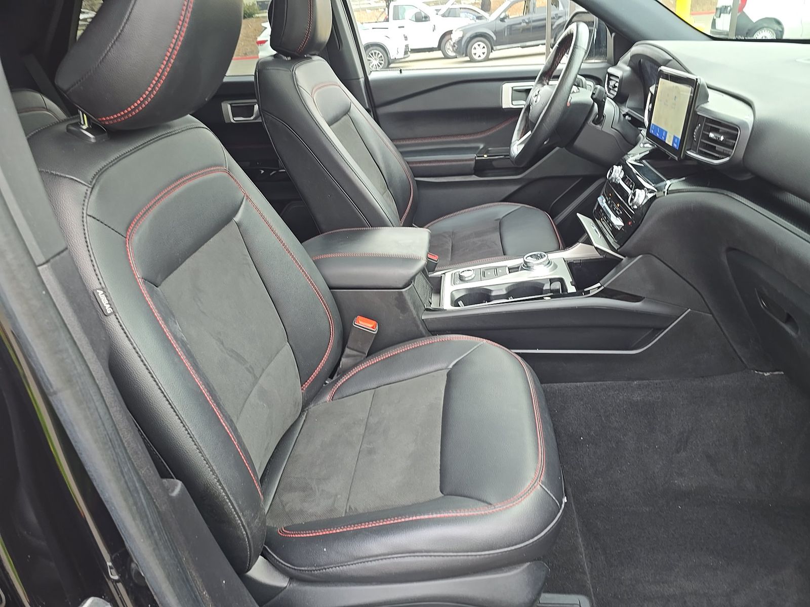 FORD EXPLORER - 9