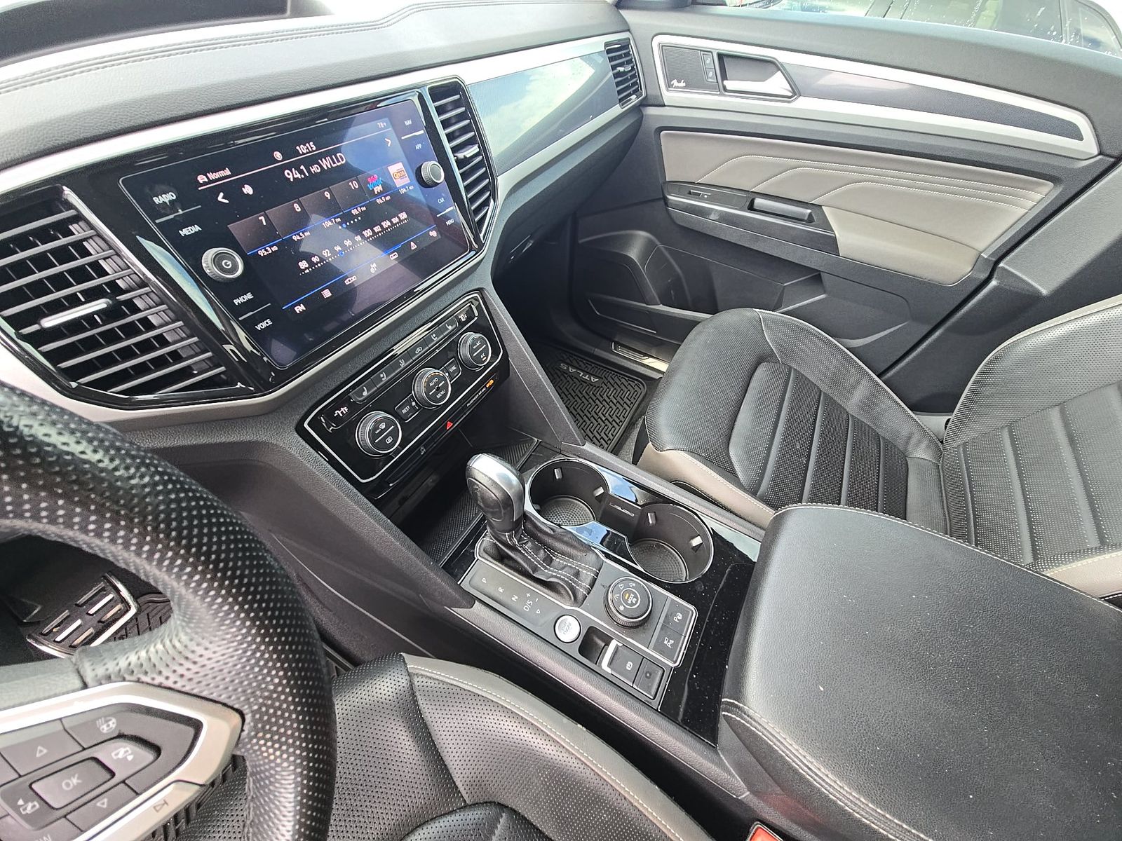 2021 Volkswagen Atlas 3.6L SEL Premium R-Line AWD