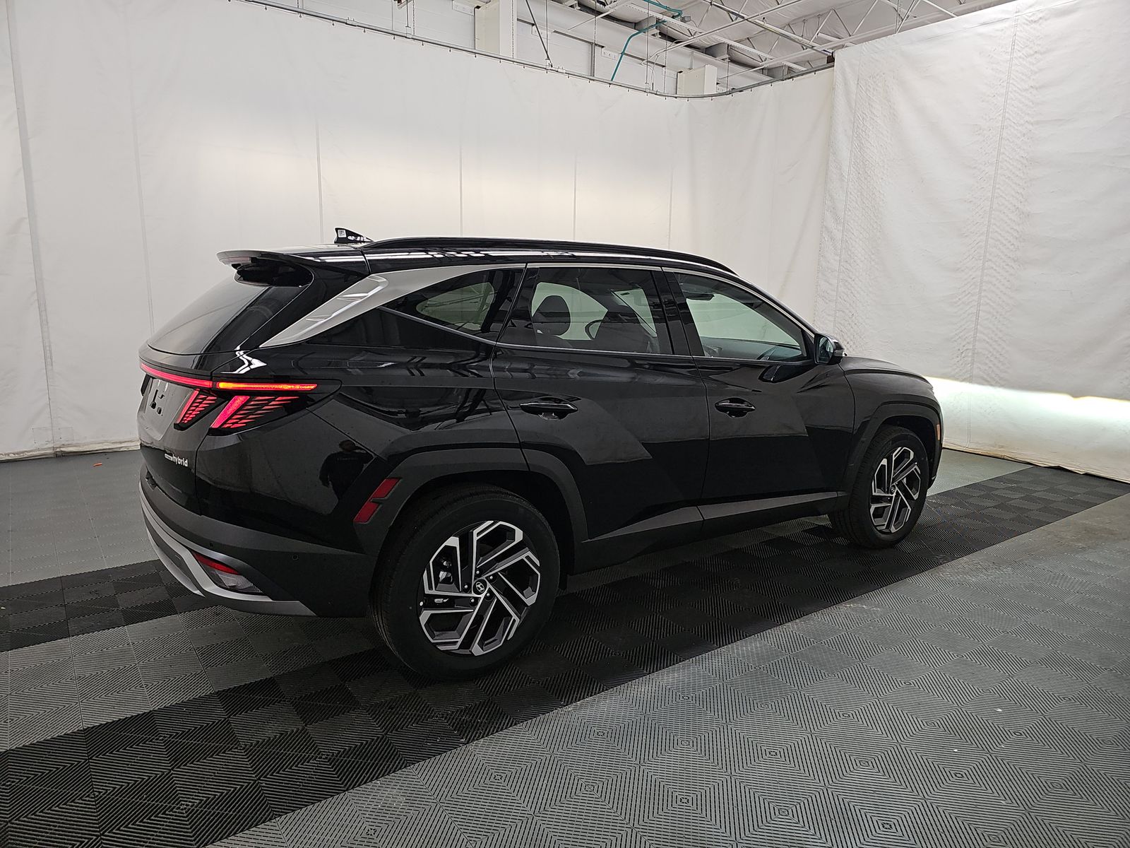 HYUNDAI TUCSON - 5