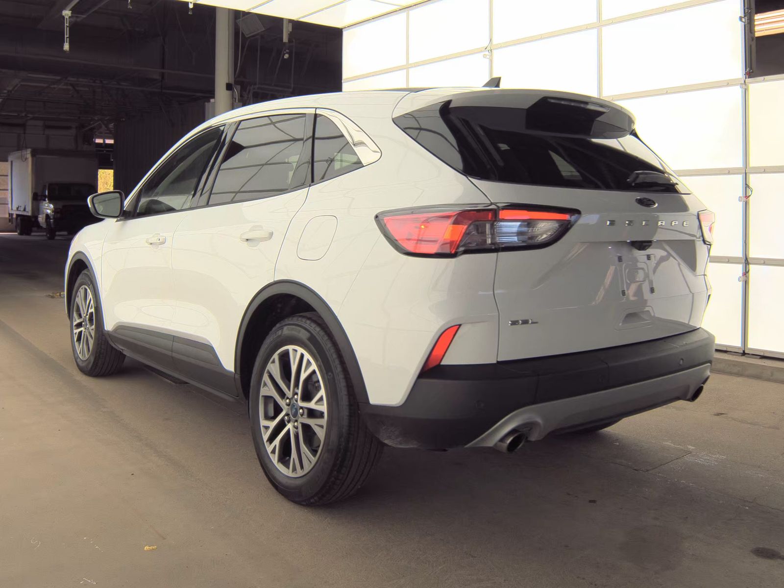 FORD ESCAPE - 9