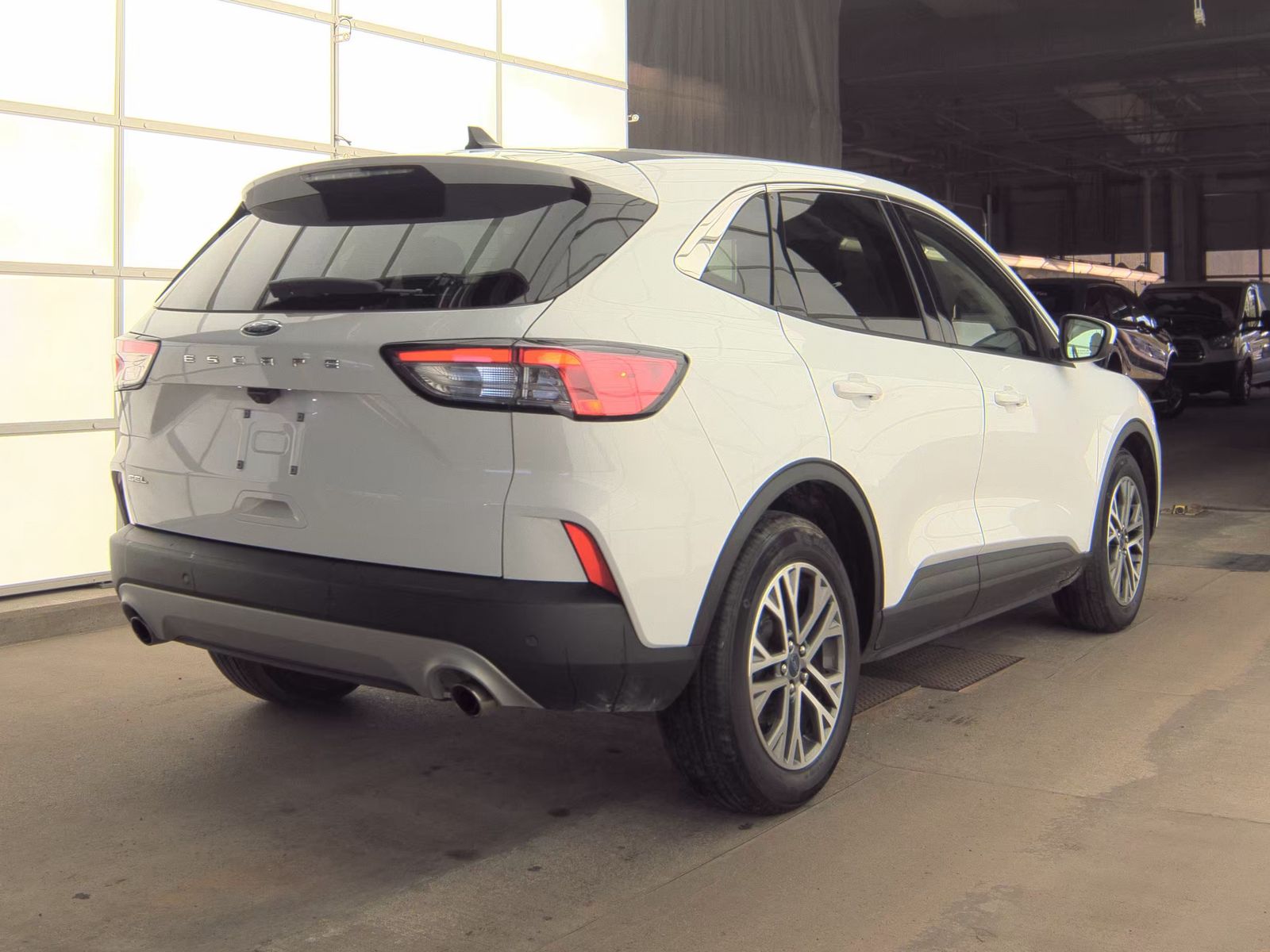 FORD ESCAPE - 6