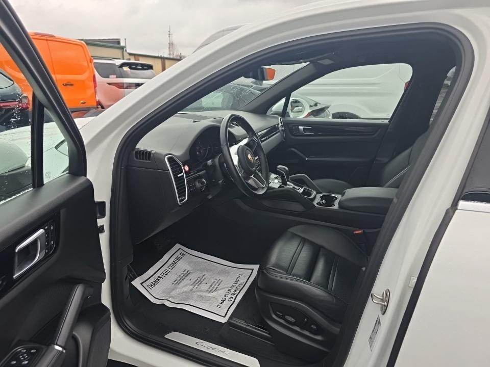 PORSCHE CAYENNE - 8