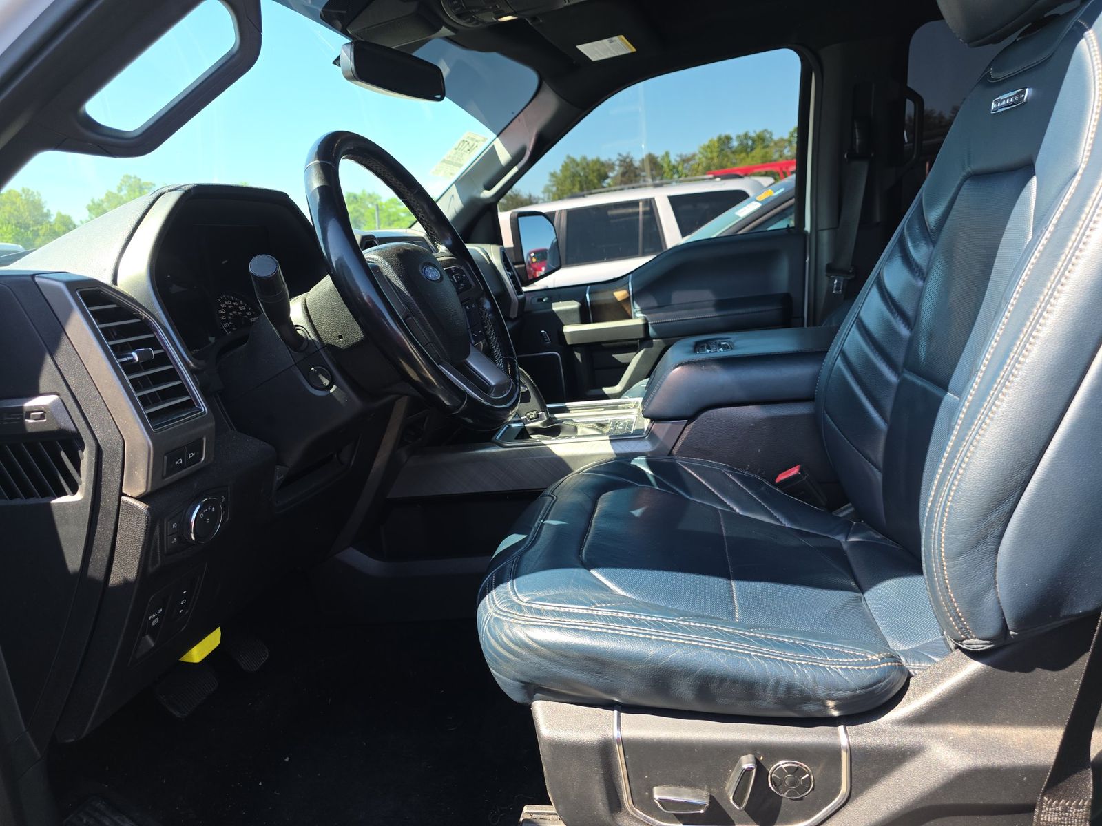 FORD F-150 - 8