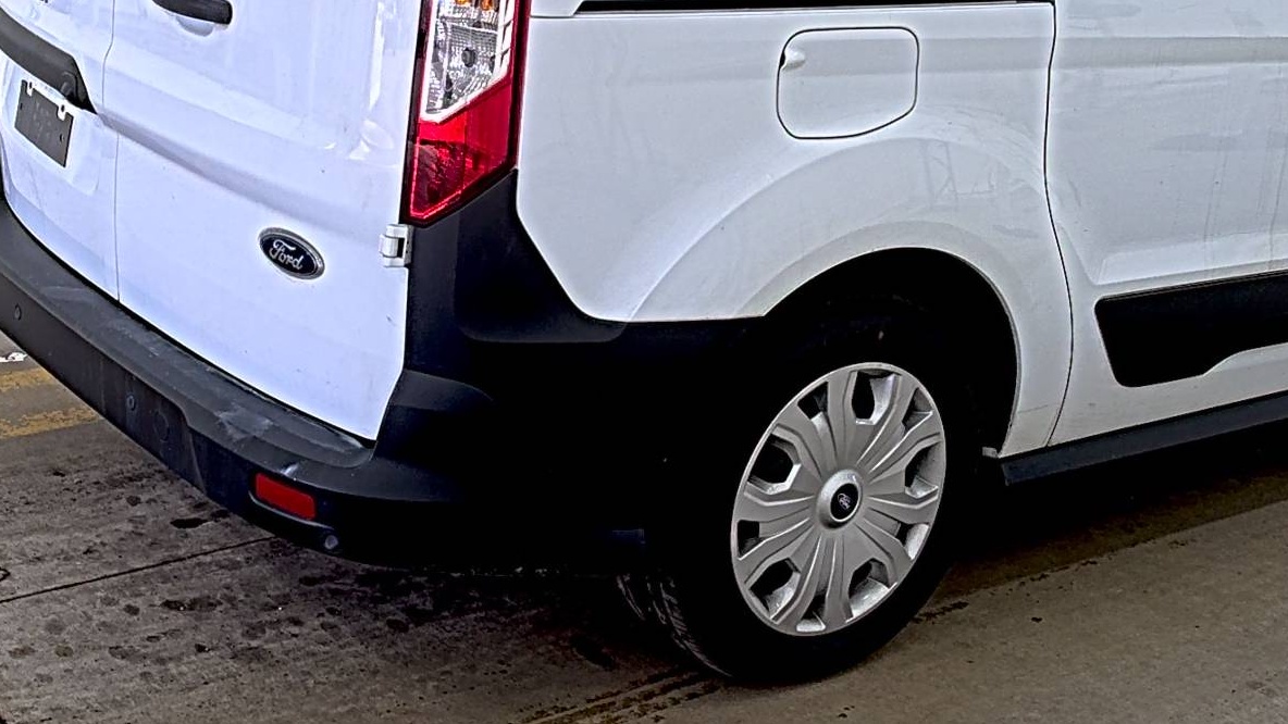 FORD TRANSIT CONNECT - 10