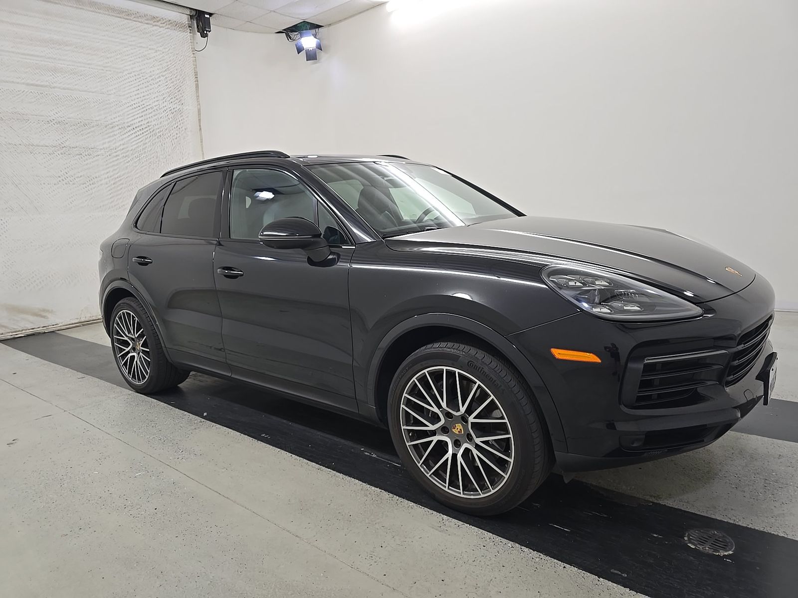 PORSCHE CAYENNE - 4