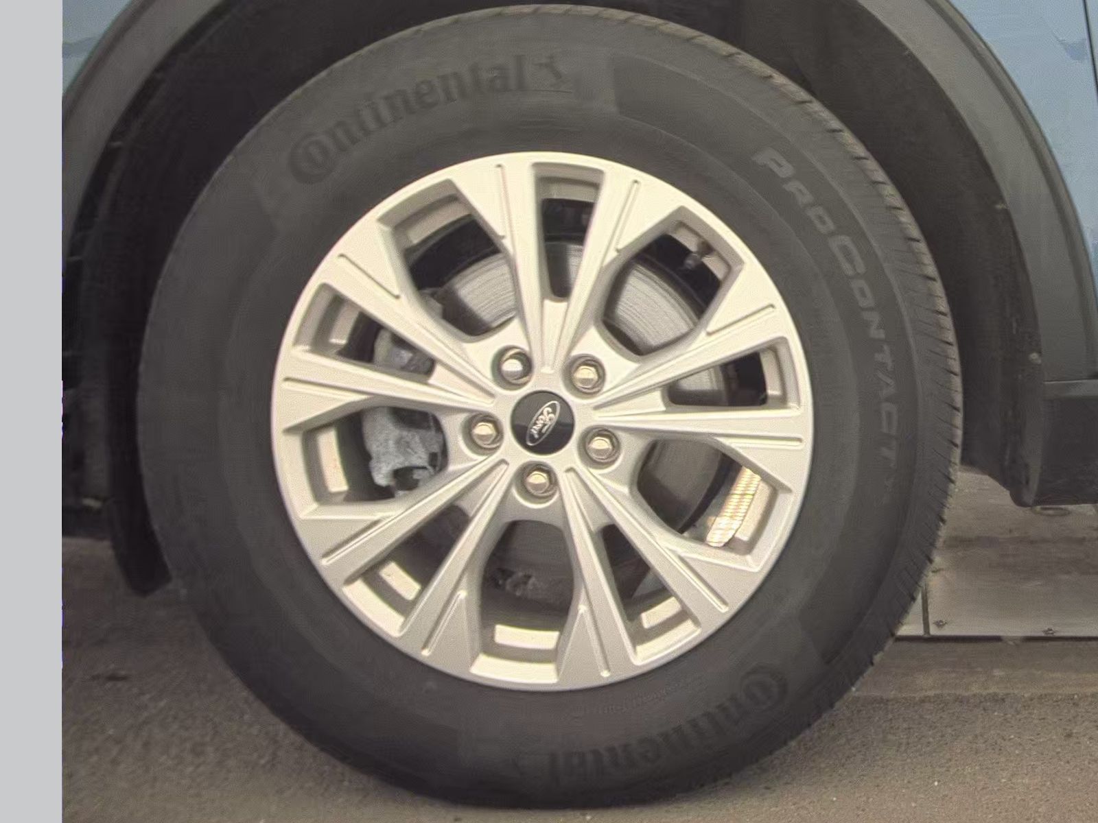 FORD ESCAPE - 10