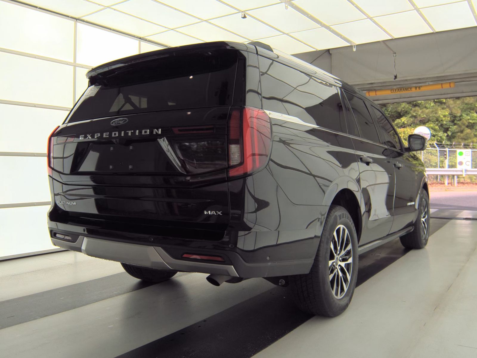 FORD EXPEDITION MAX - 6