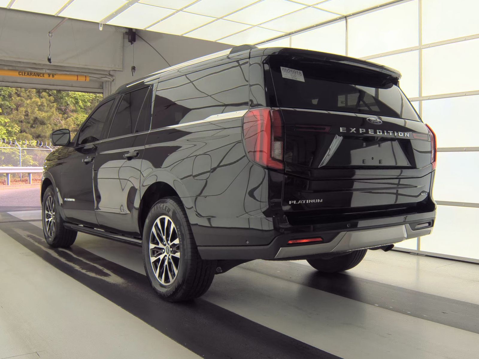 FORD EXPEDITION MAX - 9