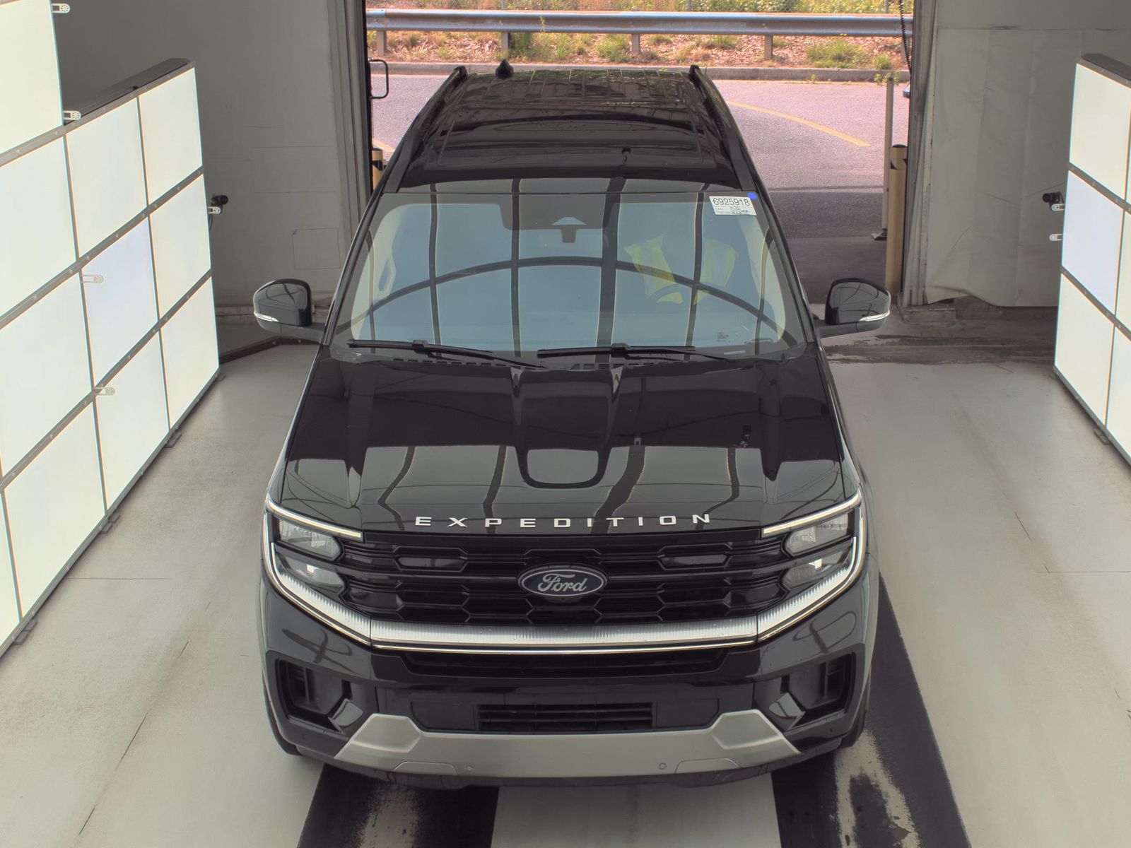 FORD EXPEDITION MAX - 3