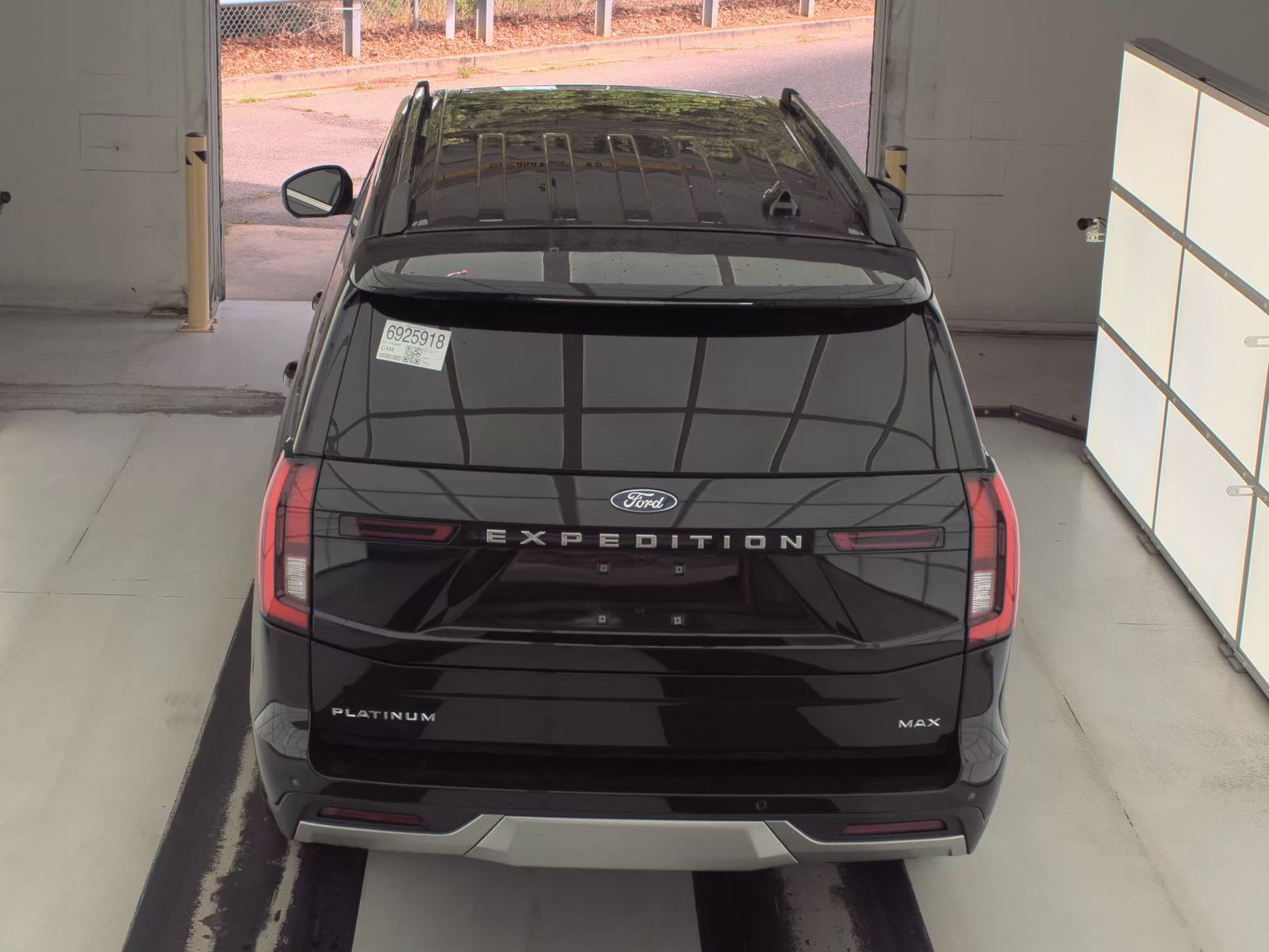 FORD EXPEDITION MAX - 7