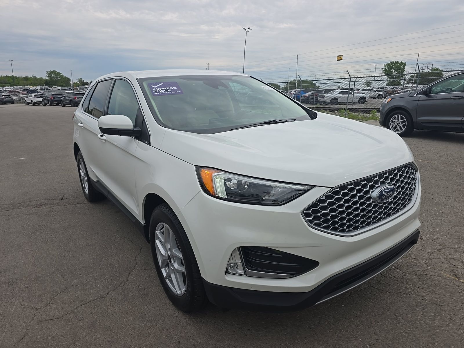 FORD EDGE - 4
