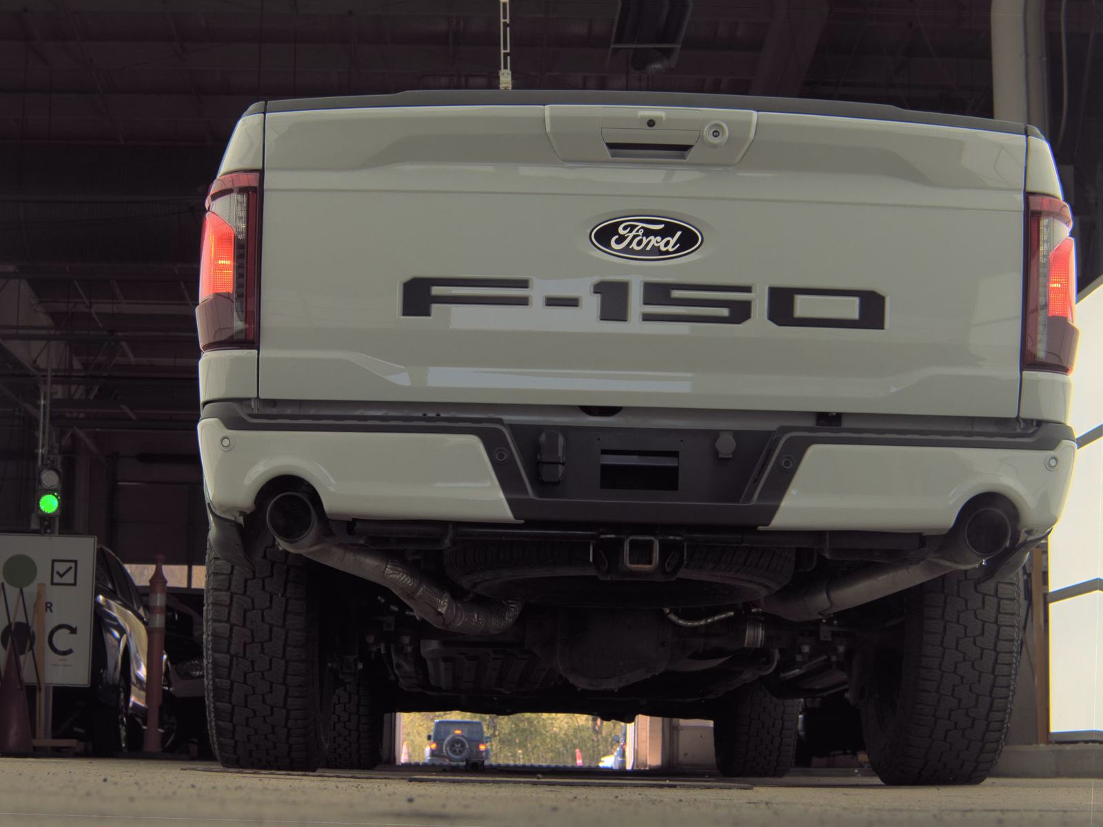 FORD F-150 - 8