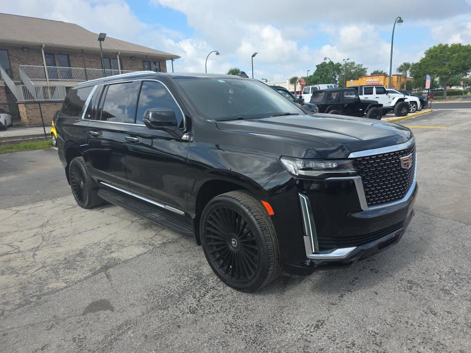 2023 Cadillac Escalade ESV Luxury RWD