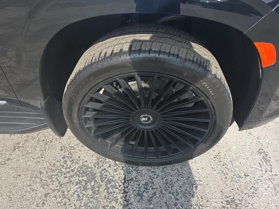 2023 Cadillac Escalade ESV Luxury RWD