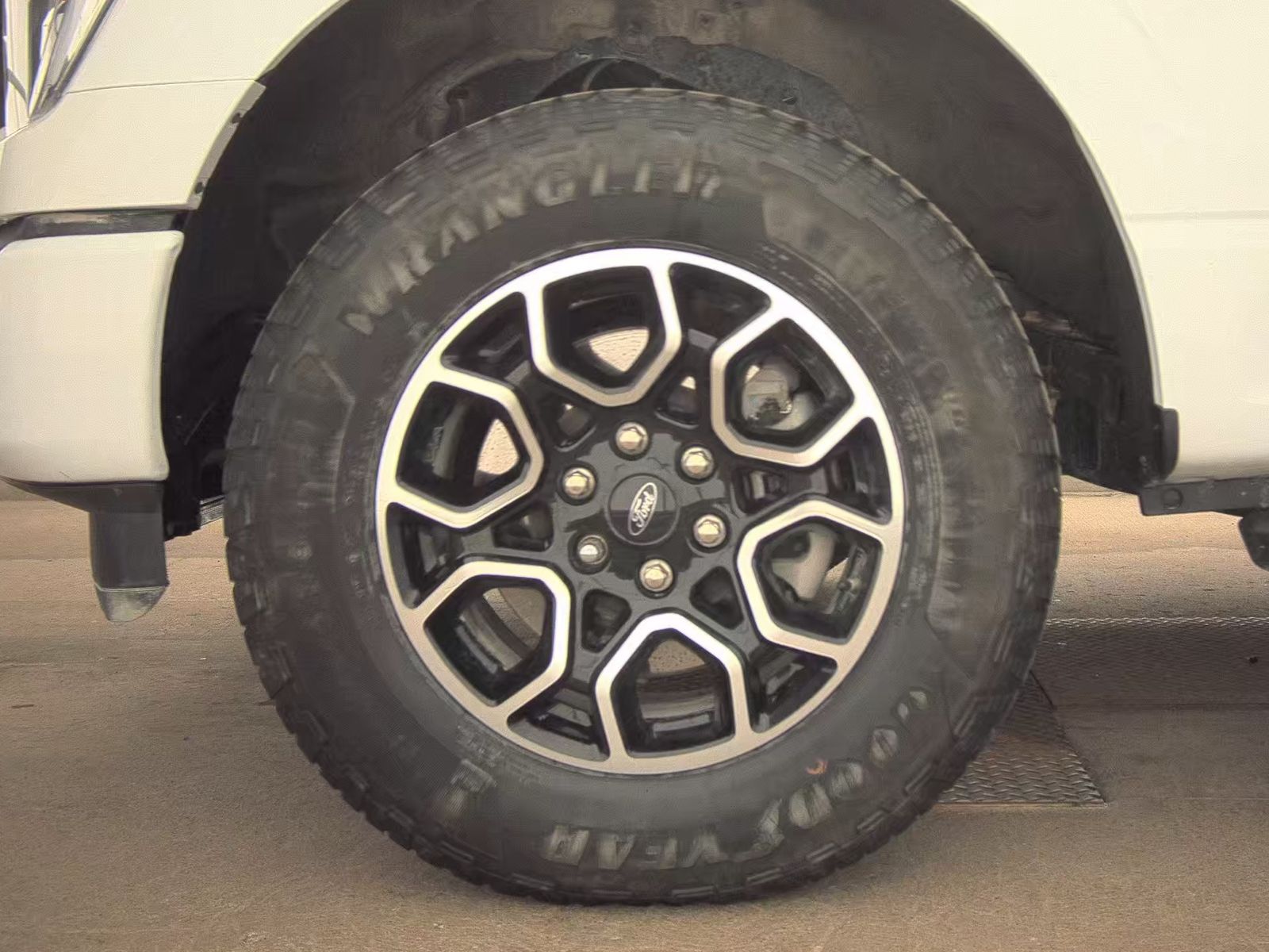 FORD F-150 - 10