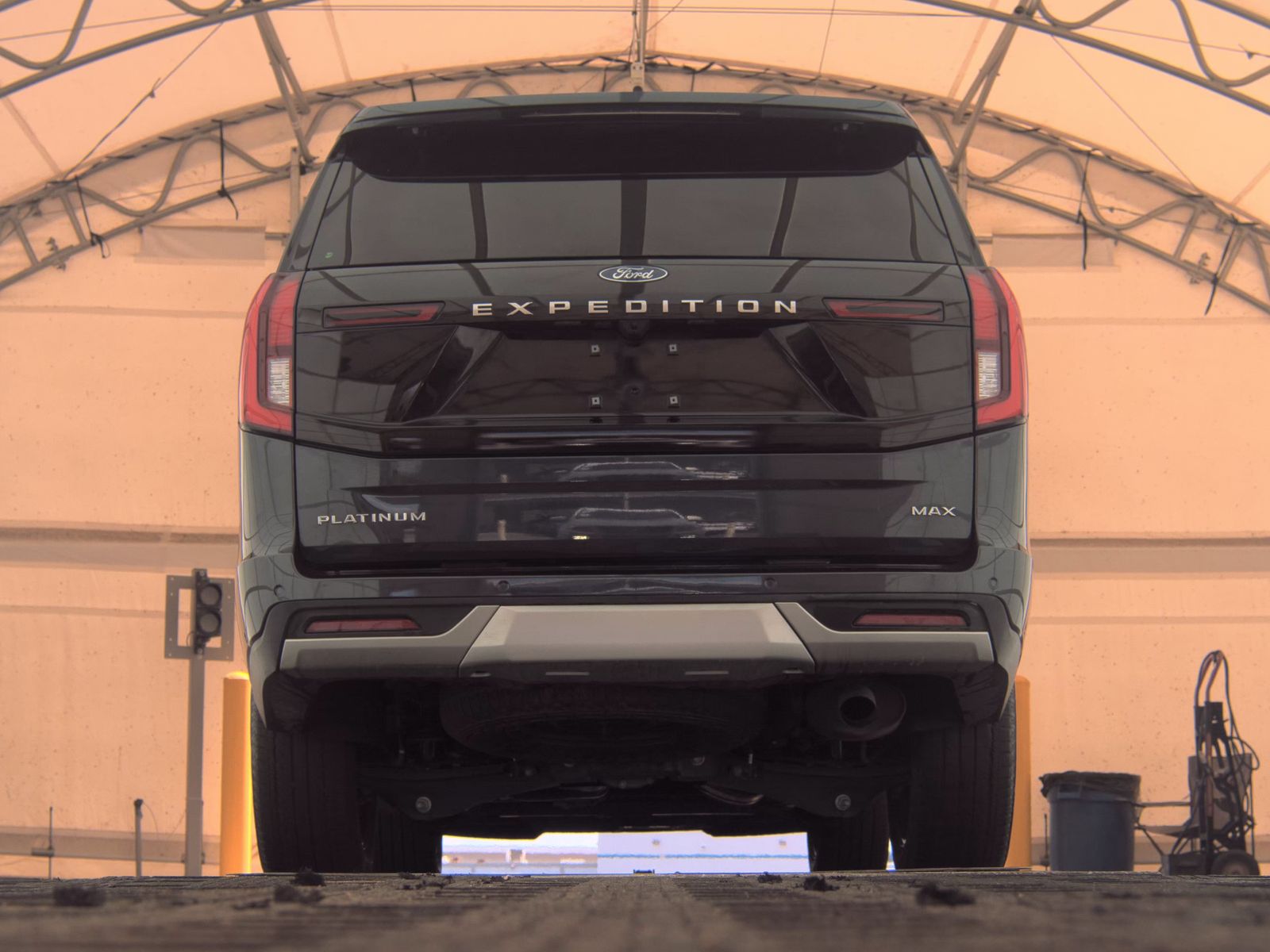 FORD EXPEDITION MAX - 8
