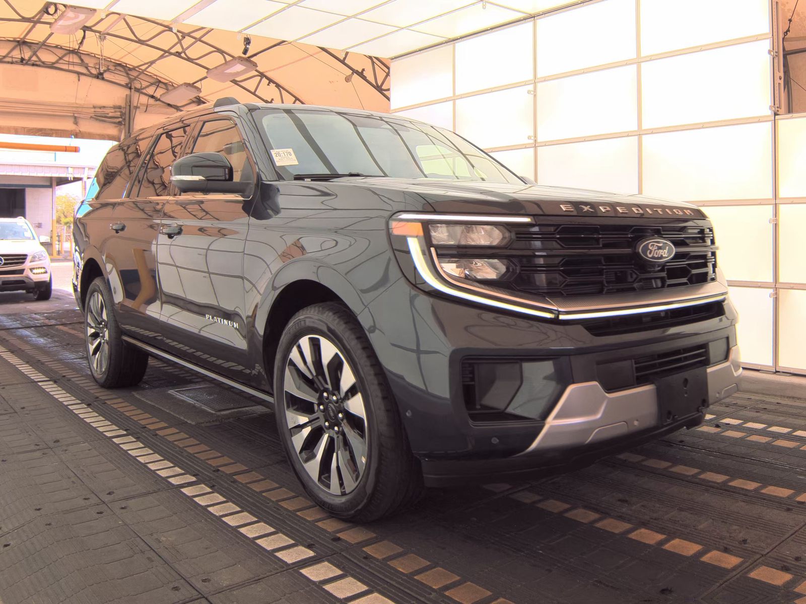 FORD EXPEDITION MAX - 5