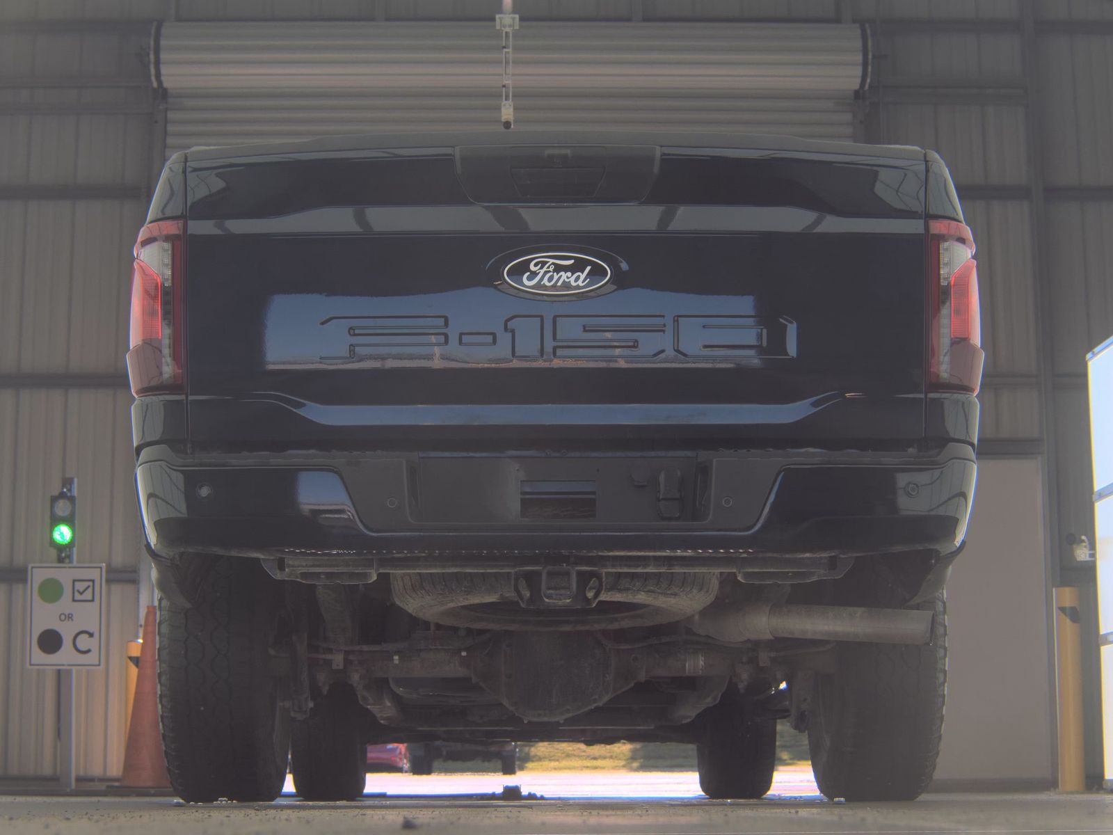 FORD F-150 - 8